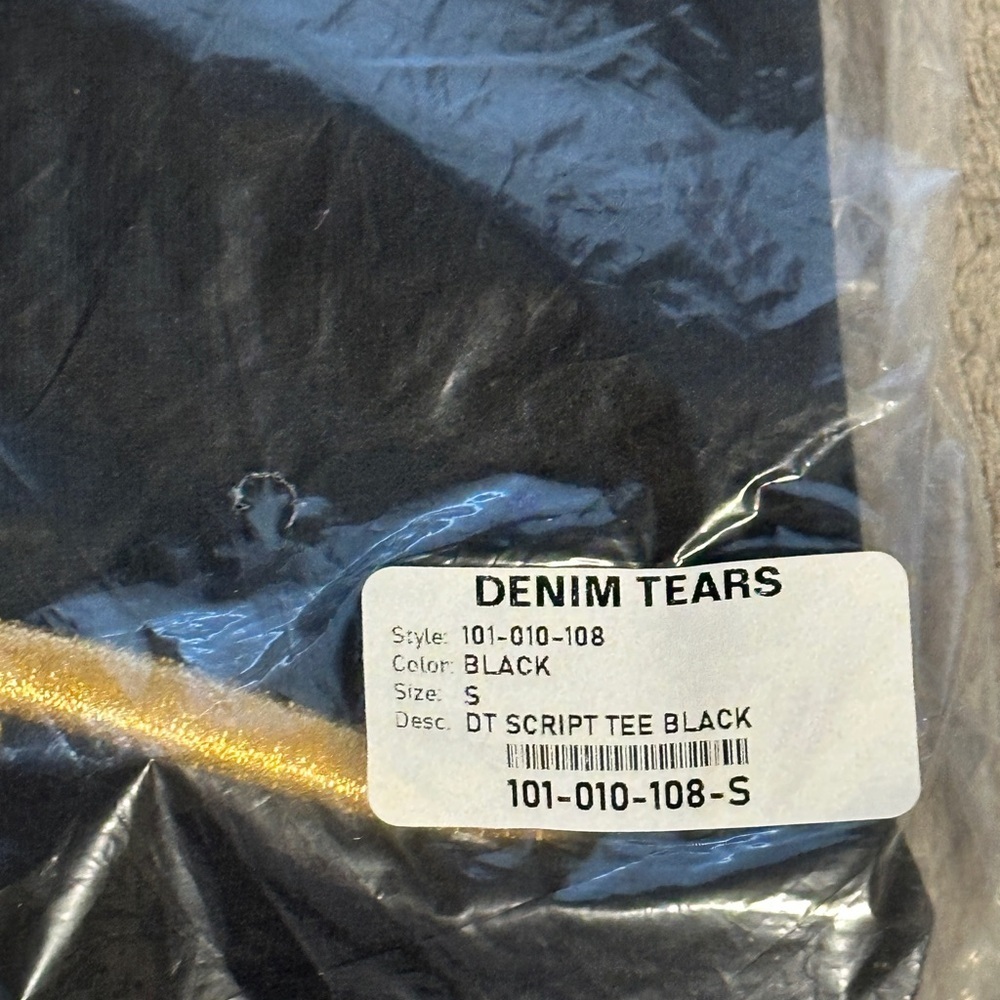 Denim Tears Black T-shirt with Gold Embroidery Size Sm​ - Picture 5 of 7